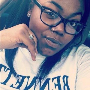 Meet your Posher, Endia